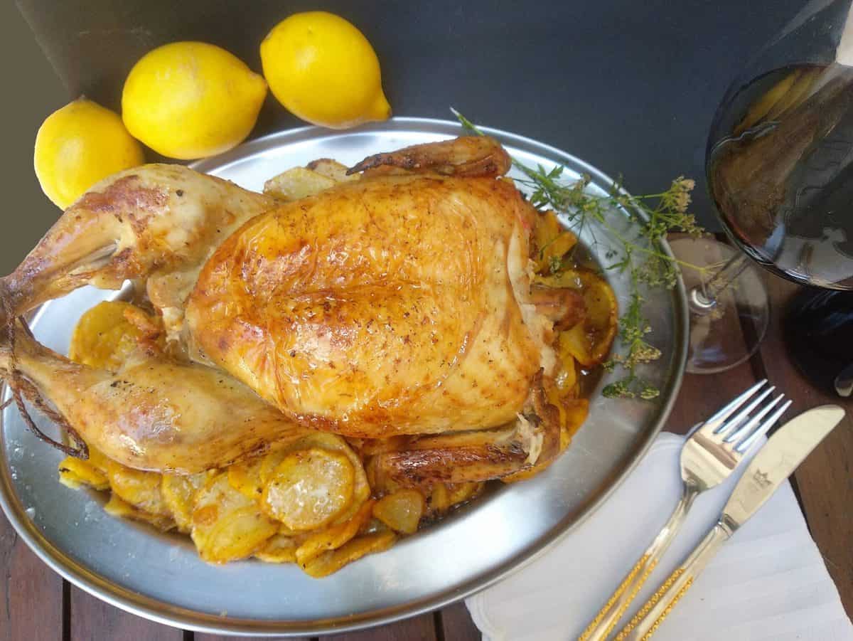Capón relleno, receta tradicional muy sabrosa - Pan y Cebolla