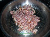 pasta superpilopi, en una sartn sofrito de bacon