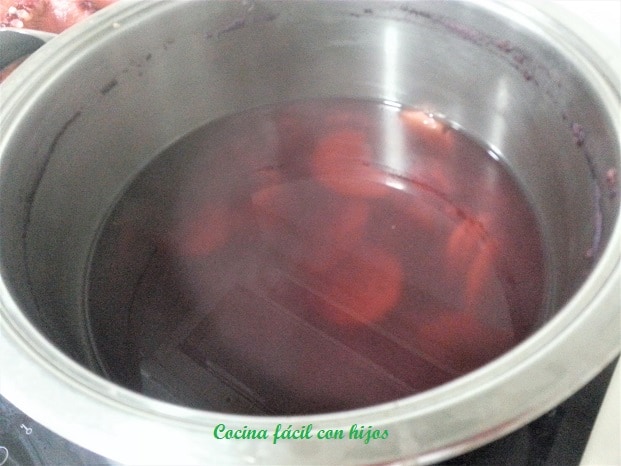 patatas en el agua de cocer el pulpo