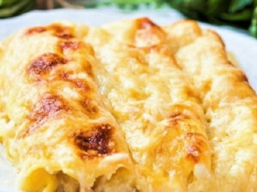 canelones de marisco, plato terminado foto entrada