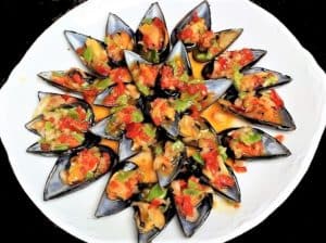 mejillones a la vinagreta plato de presentación receta