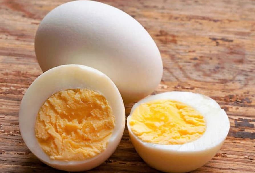 Hornazo de Salamanca, huevos cocidos.